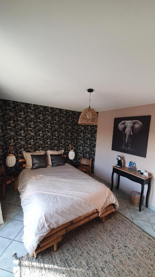 Le Coup De Foudre Bed & Breakfast Le Molay-Littry Exterior photo